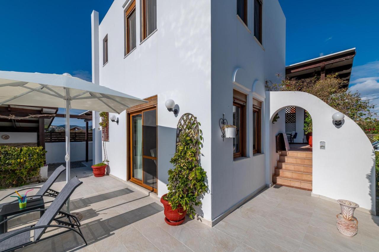 Evilion Villa Gennadi Exteriör bild