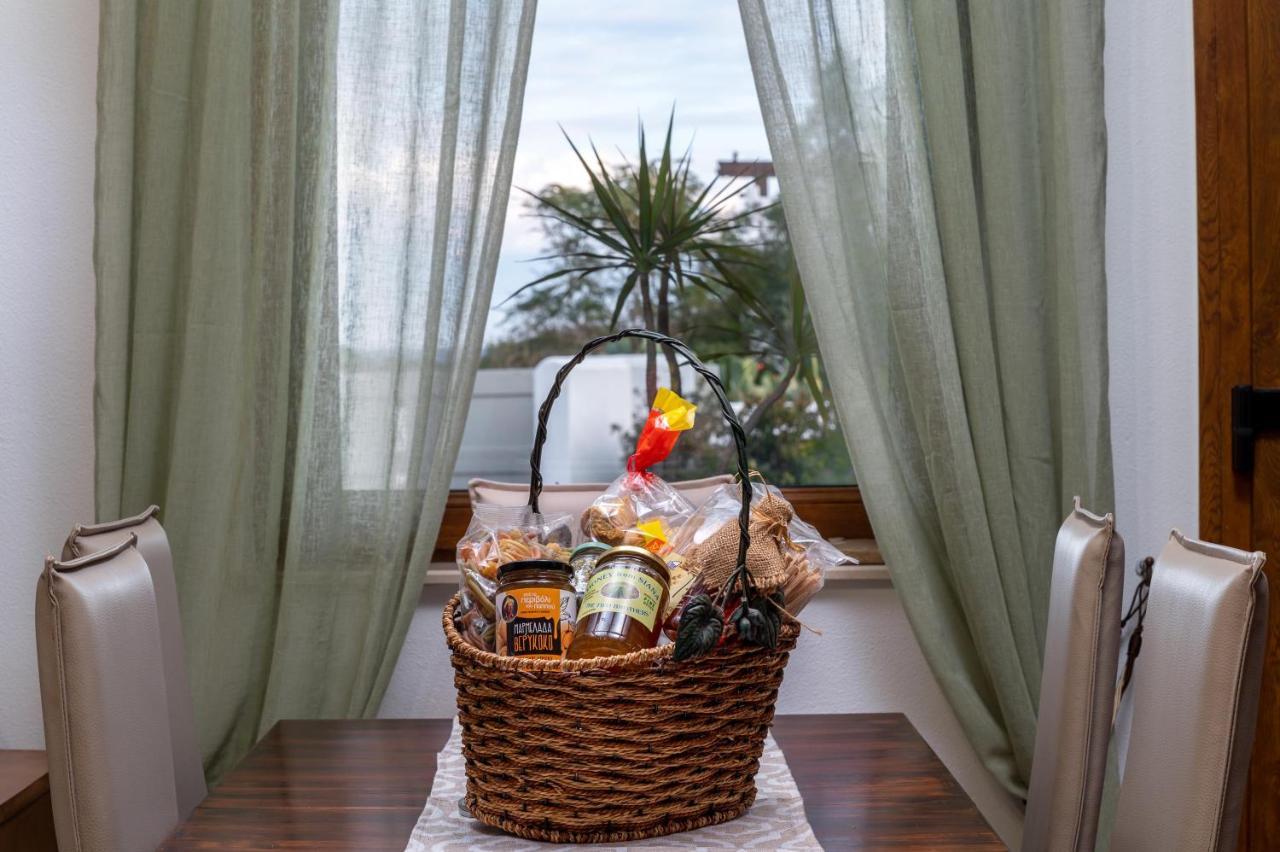 Evilion Villa Gennadi Exteriör bild